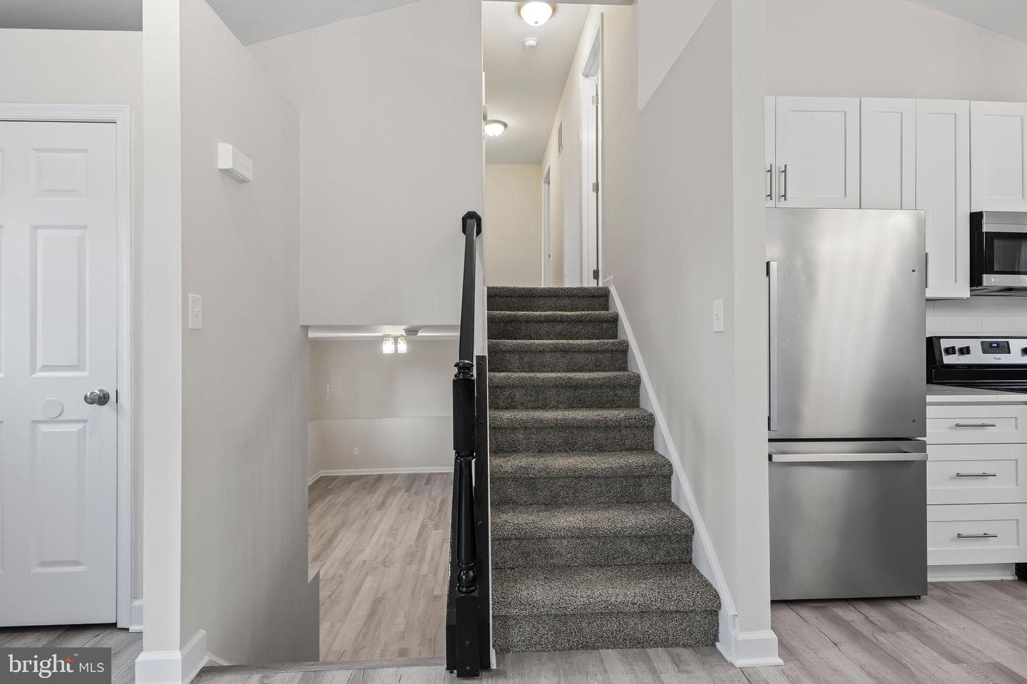 547 Kenan Street photo 9