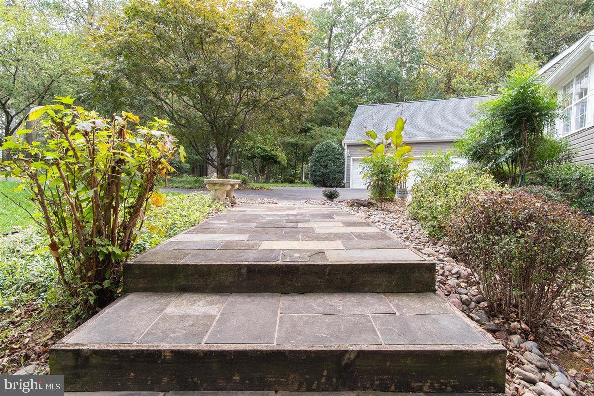 3111 Glen Abbey Drive photo 4