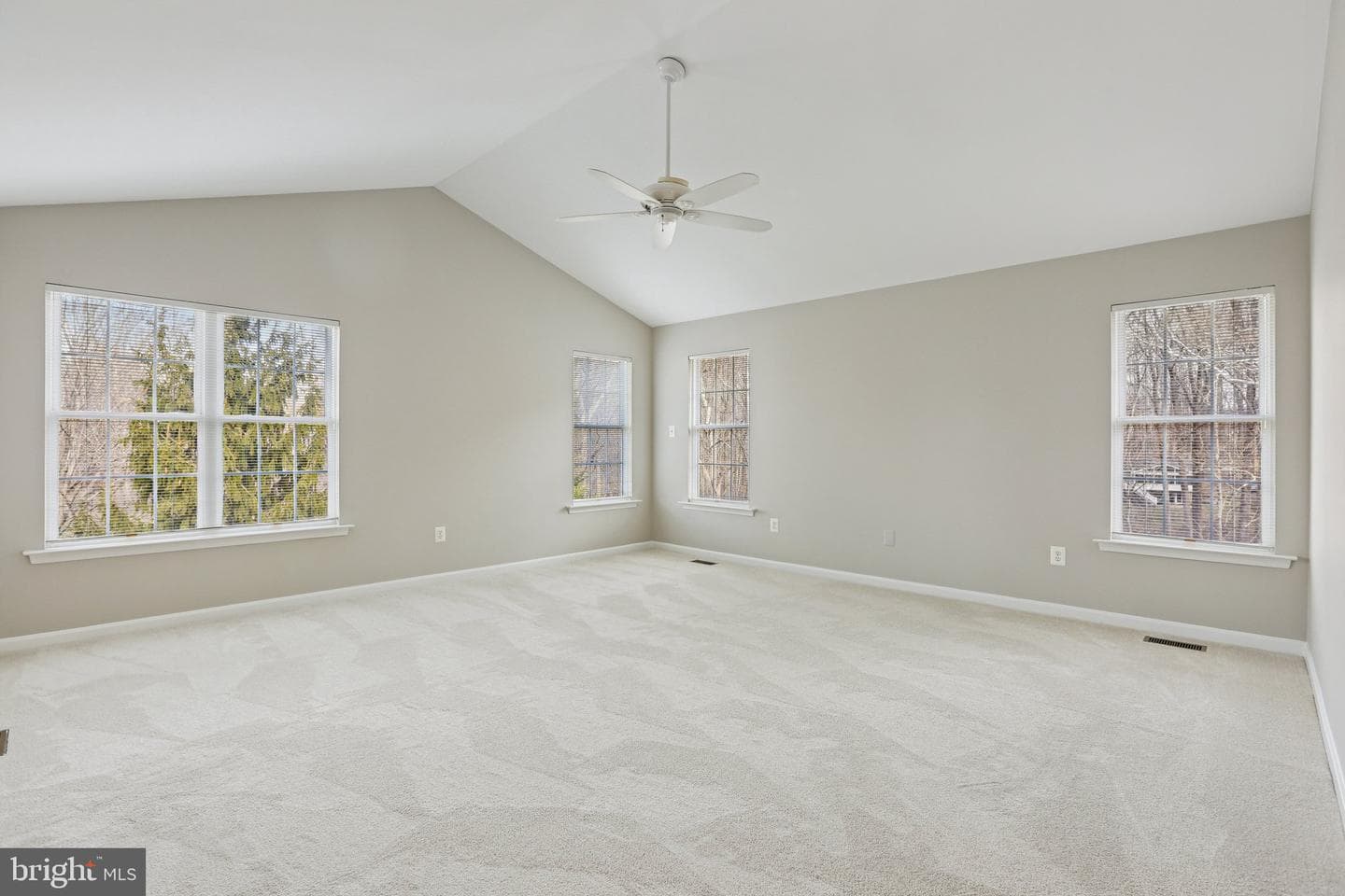 822 Mayfair Way photo 28