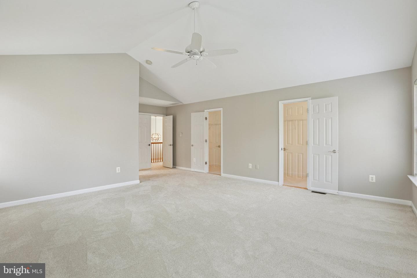 822 Mayfair Way photo 29