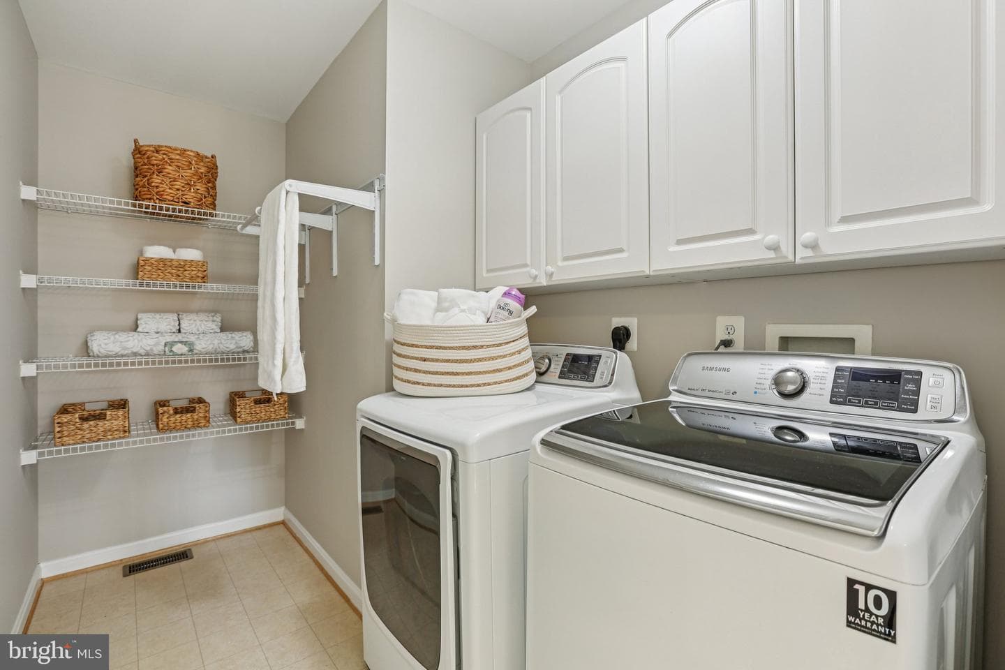 822 Mayfair Way photo 33