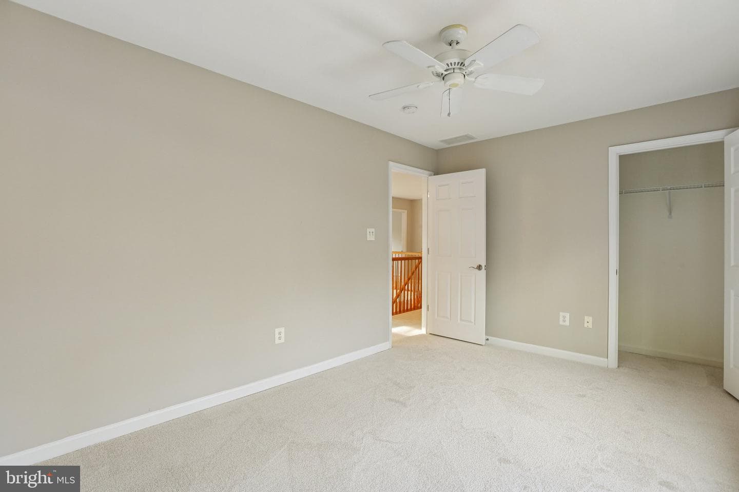 822 Mayfair Way photo 34