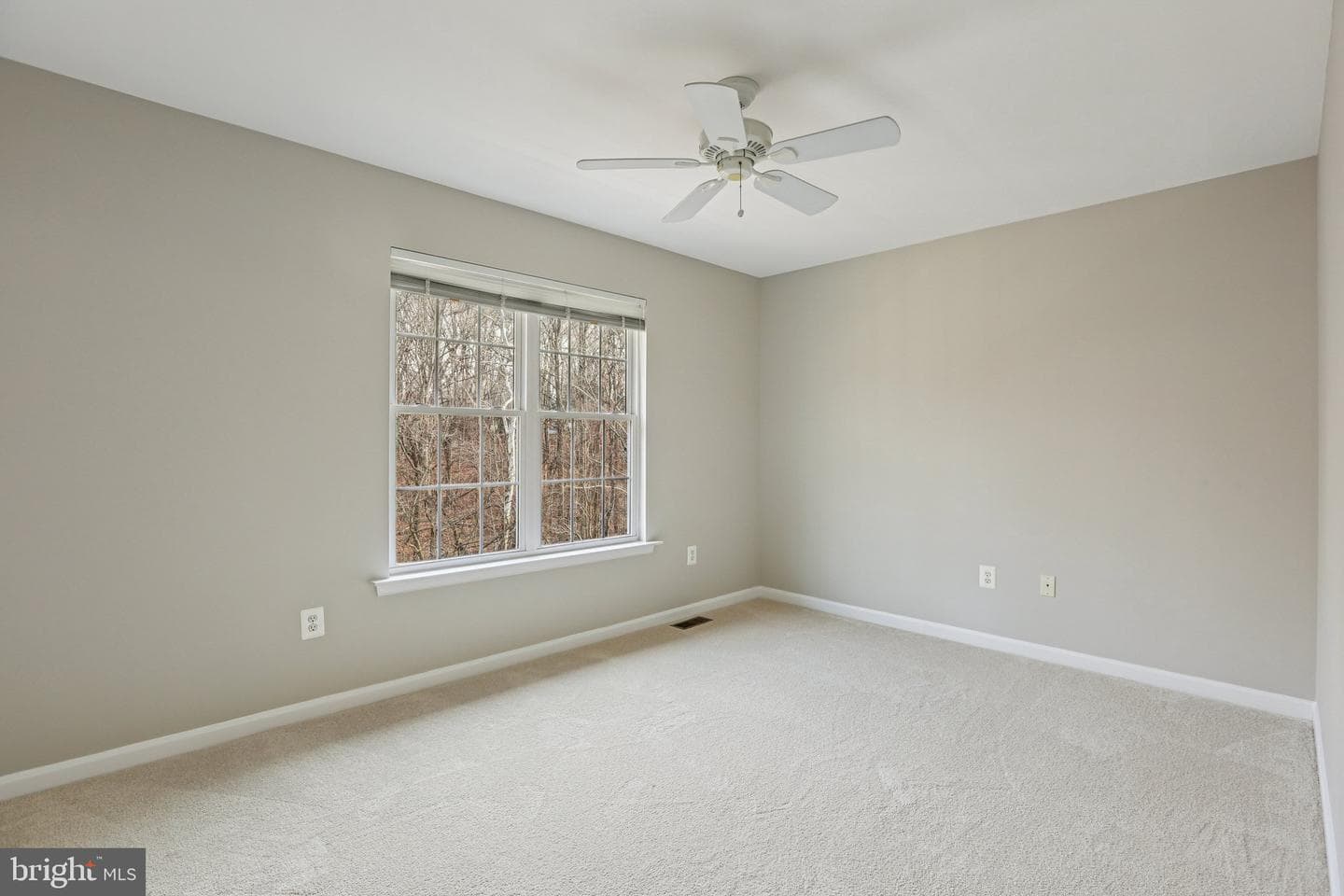 822 Mayfair Way photo 37