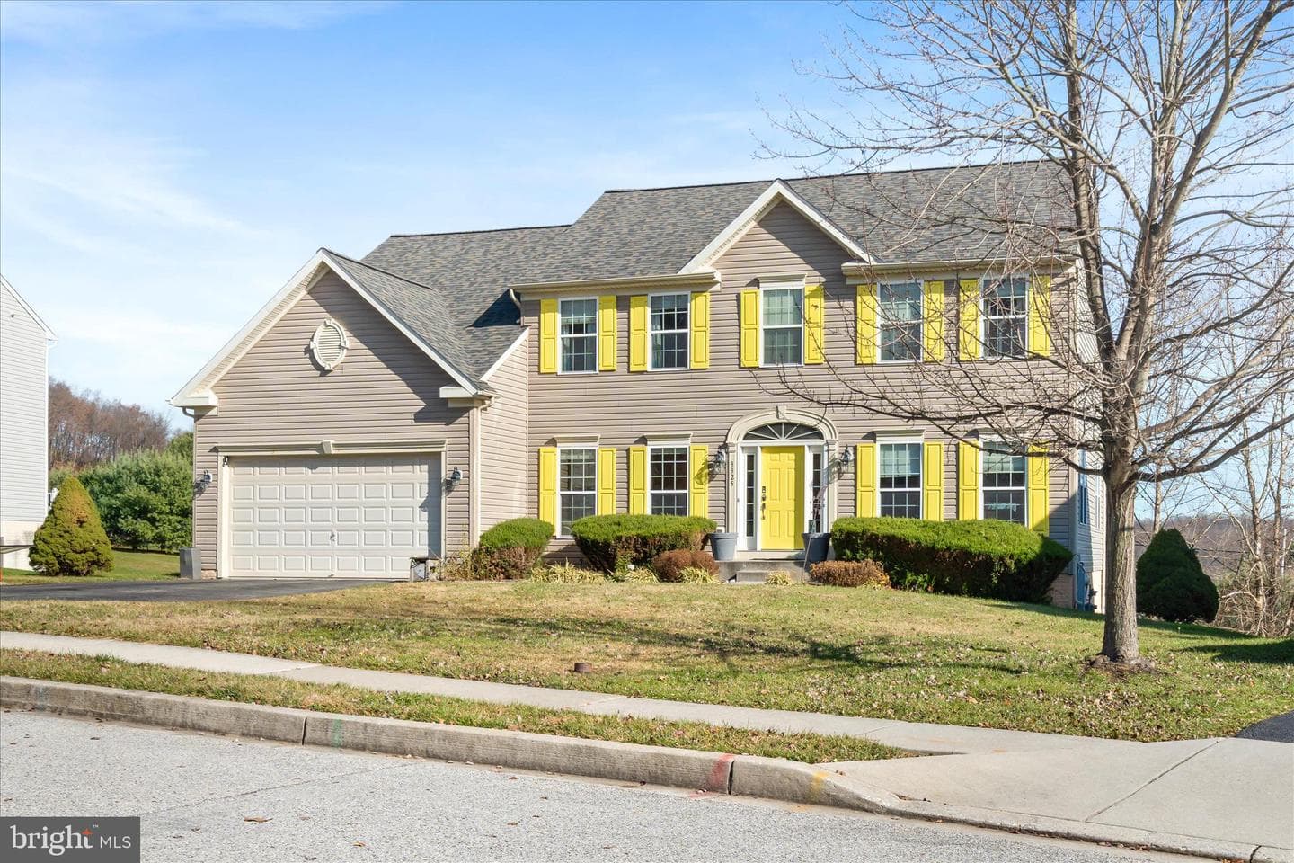 3325 Brewster Court photo 3