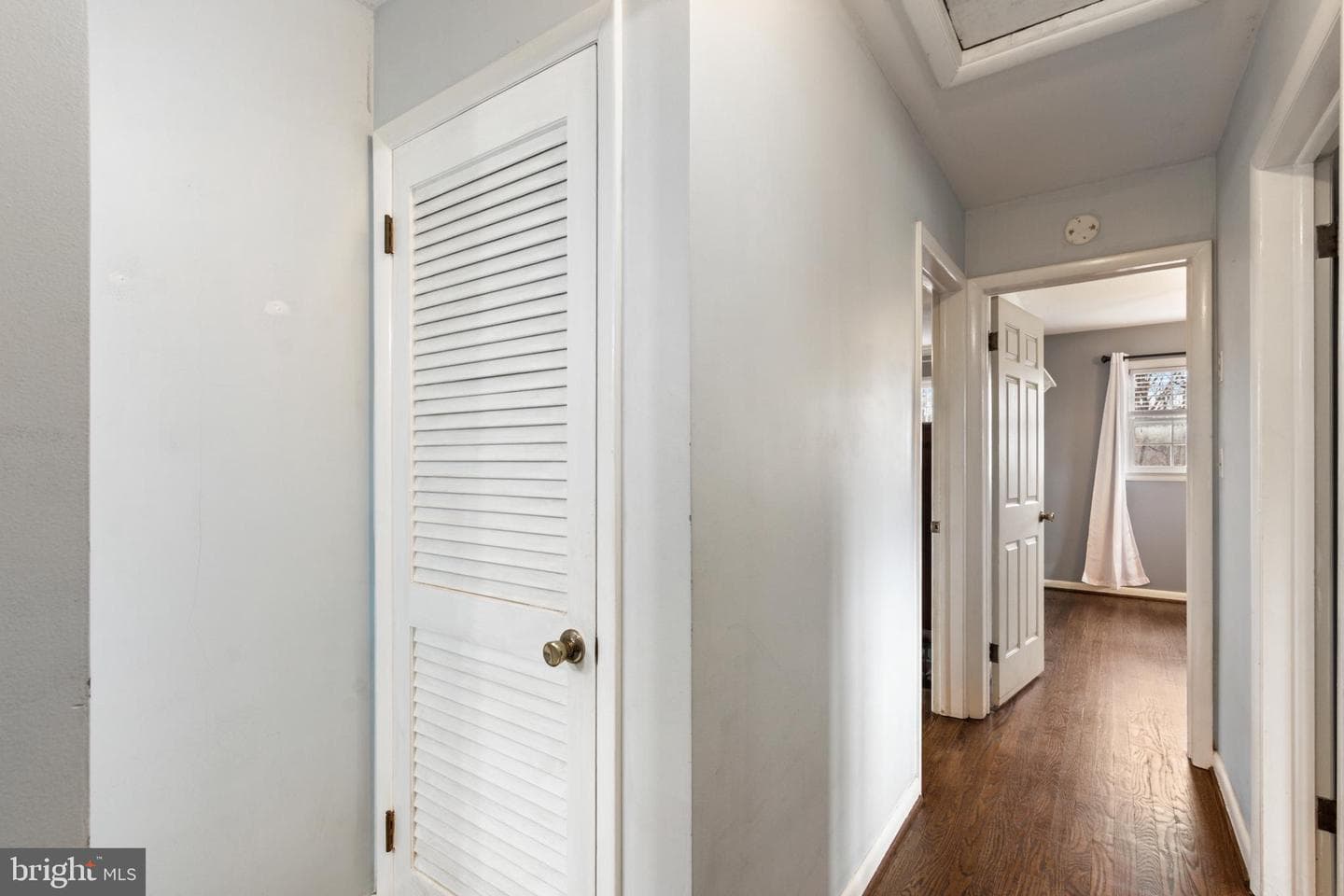 6158 Ridge Road photo 13