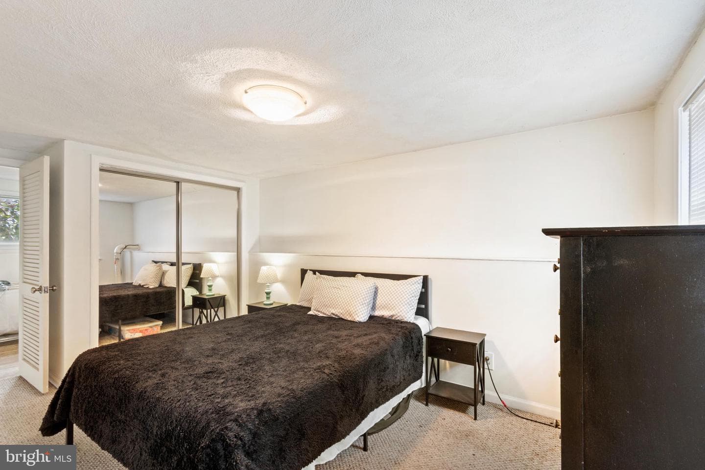 6158 Ridge Road photo 37