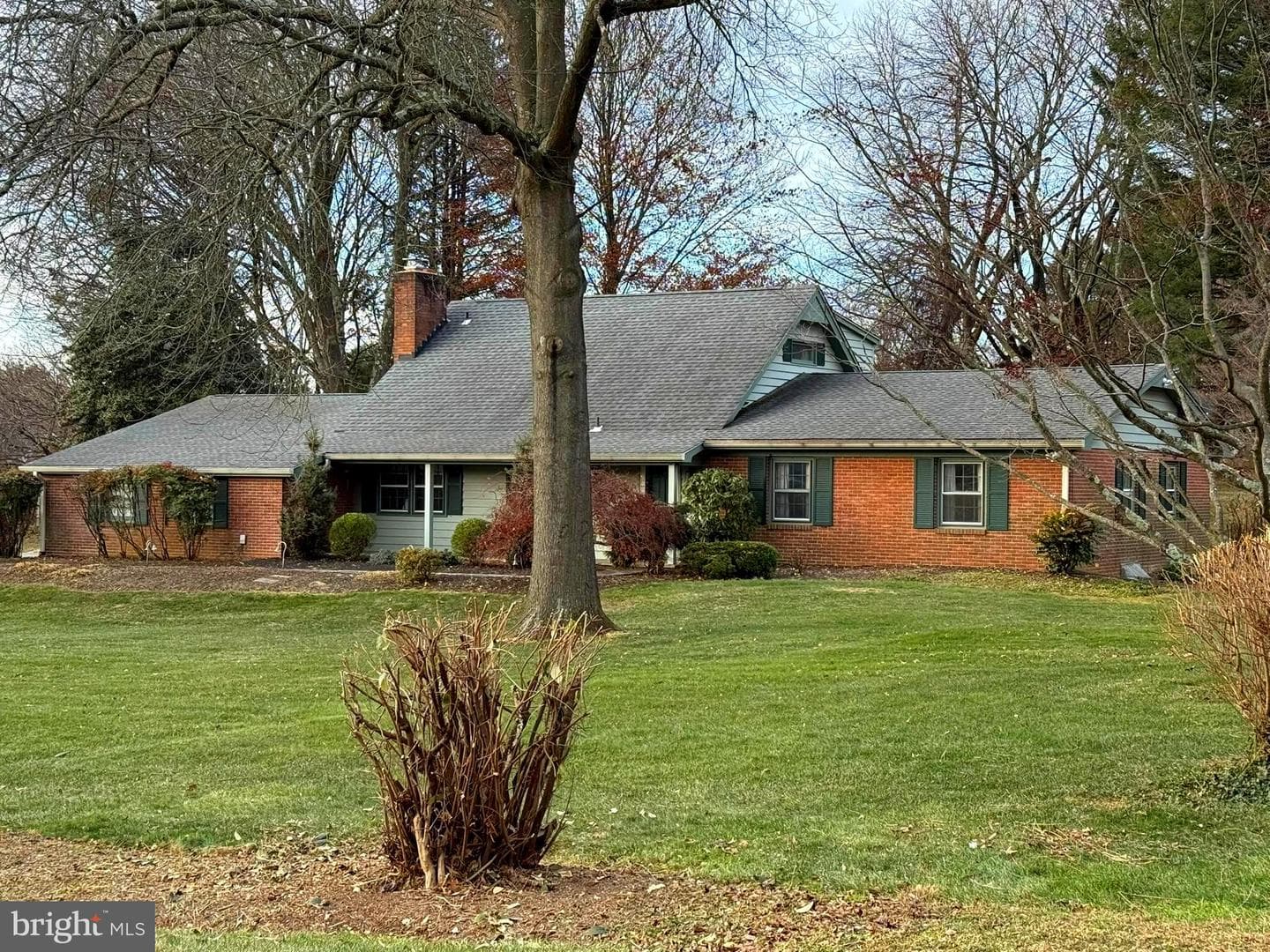 642 Denton Drive N photo 66