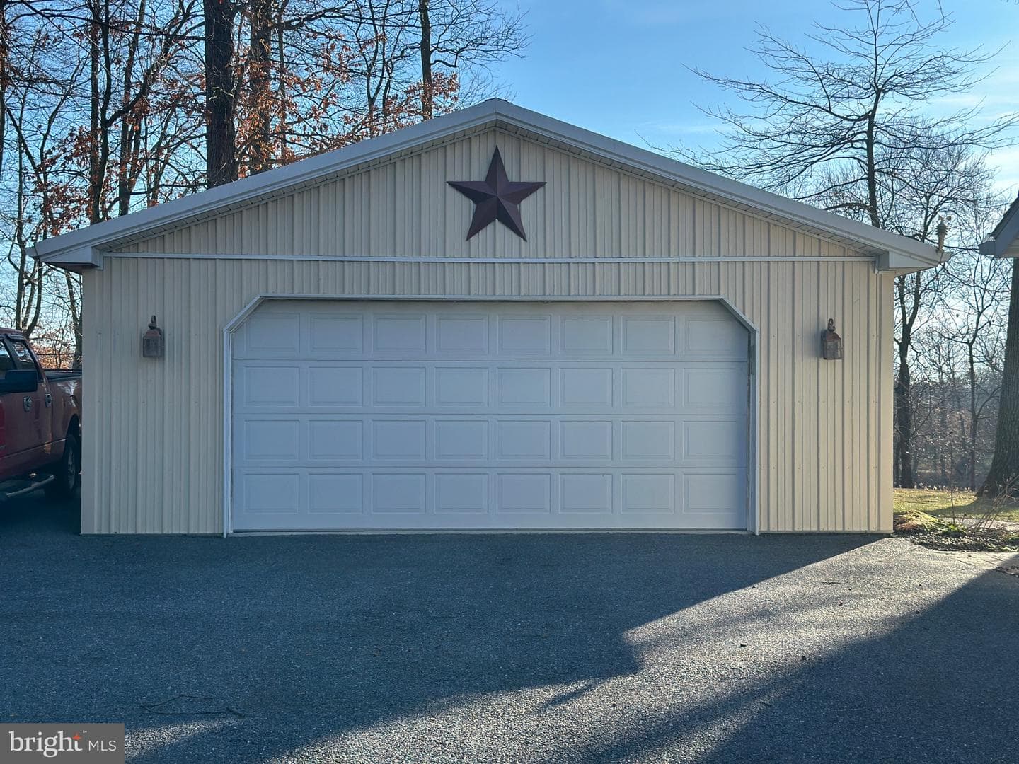 7131 Carmae Road photo 2