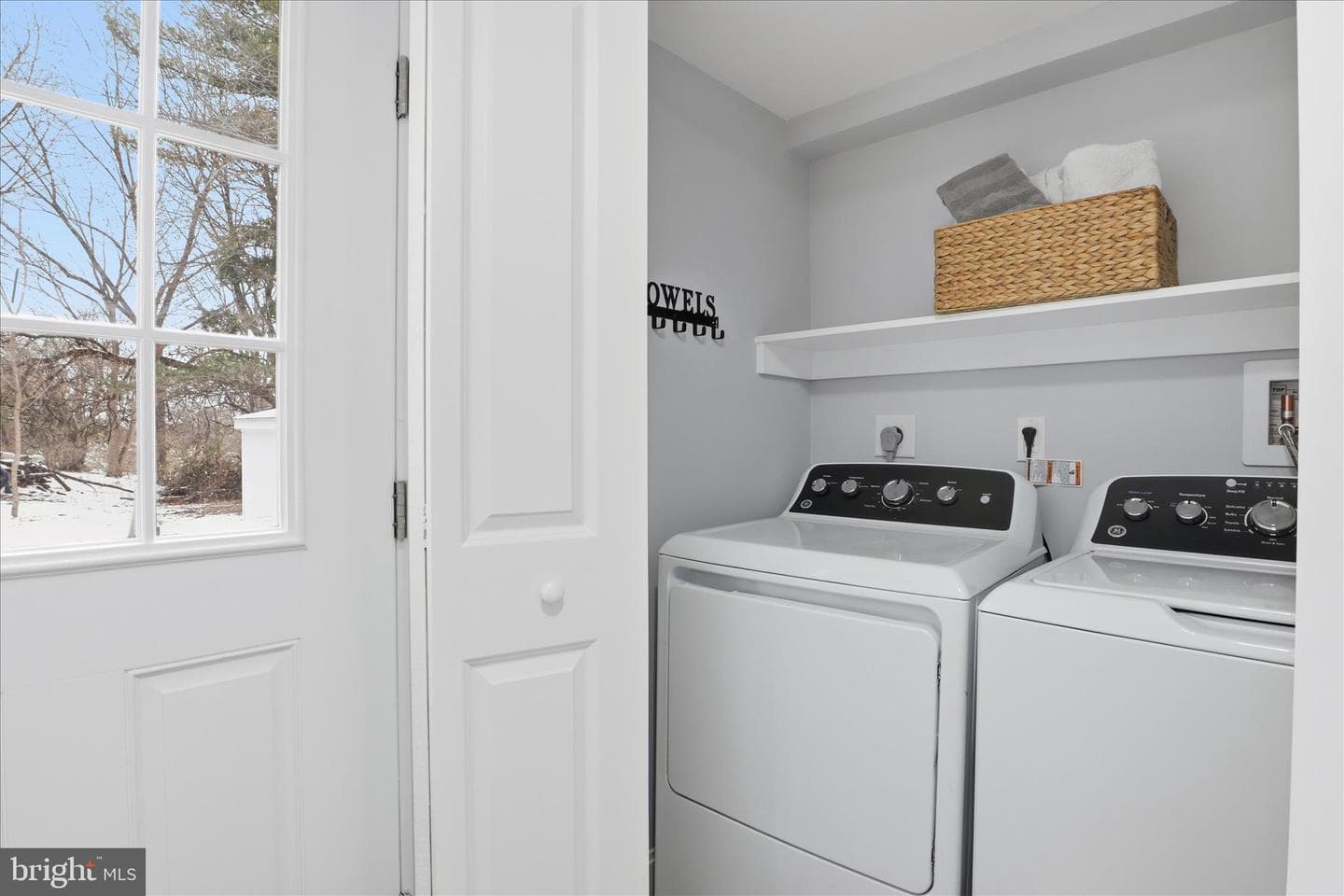 32 Sullivan Avenue photo 13