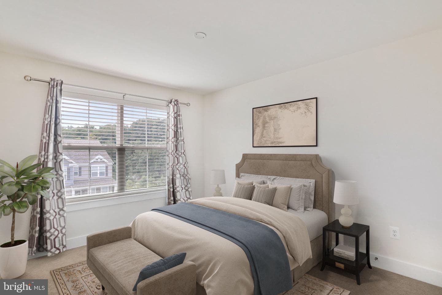 2719 Town View Circle photo 12