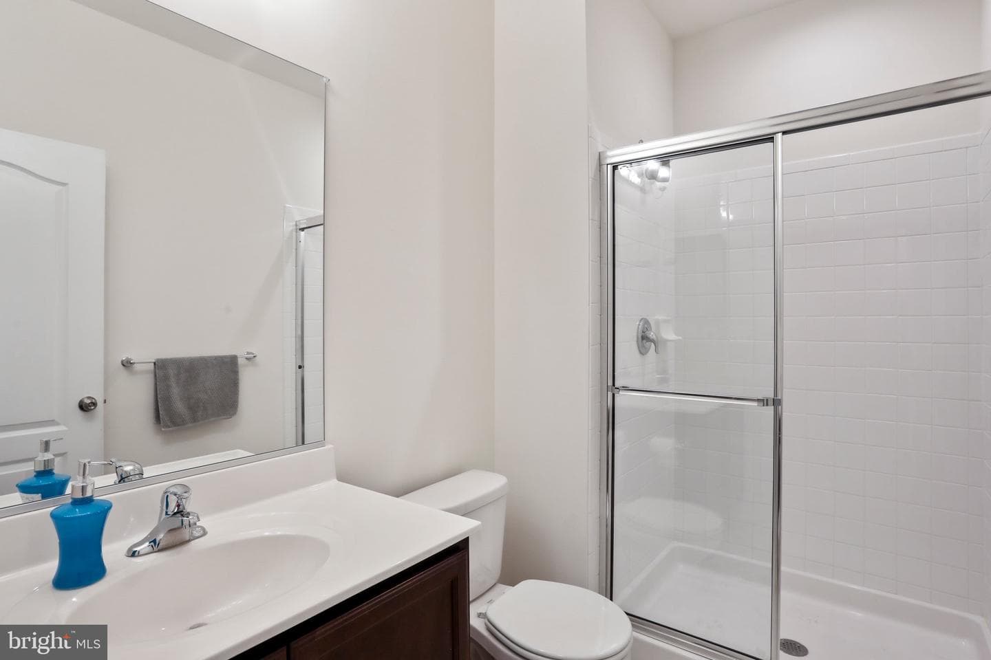 2719 Town View Circle photo 16