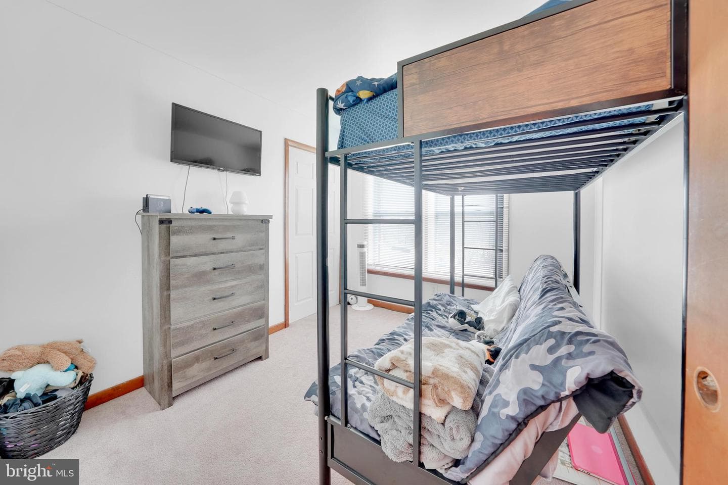 3036 Crown Circle photo 16