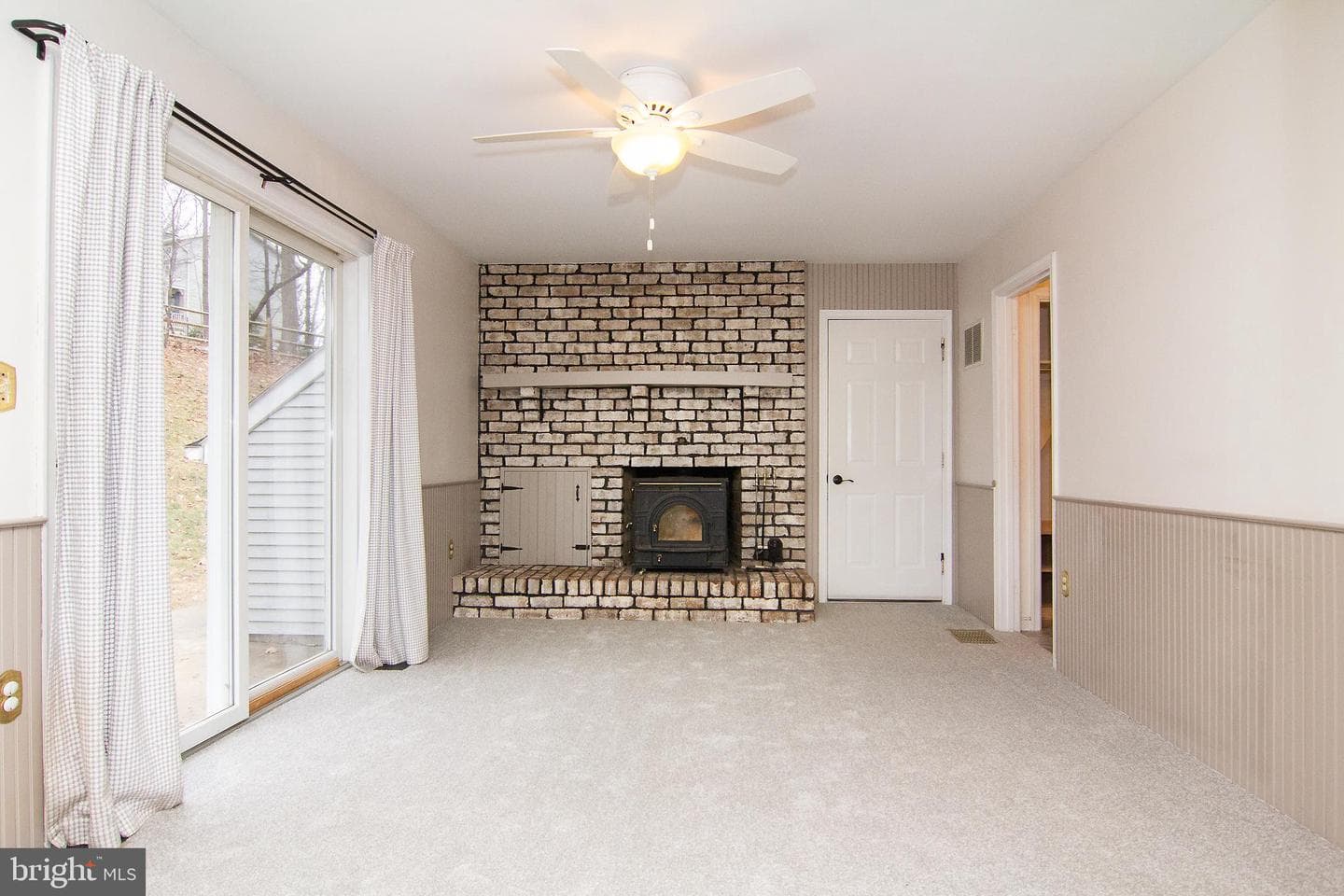 3029 Forest Street photo 15