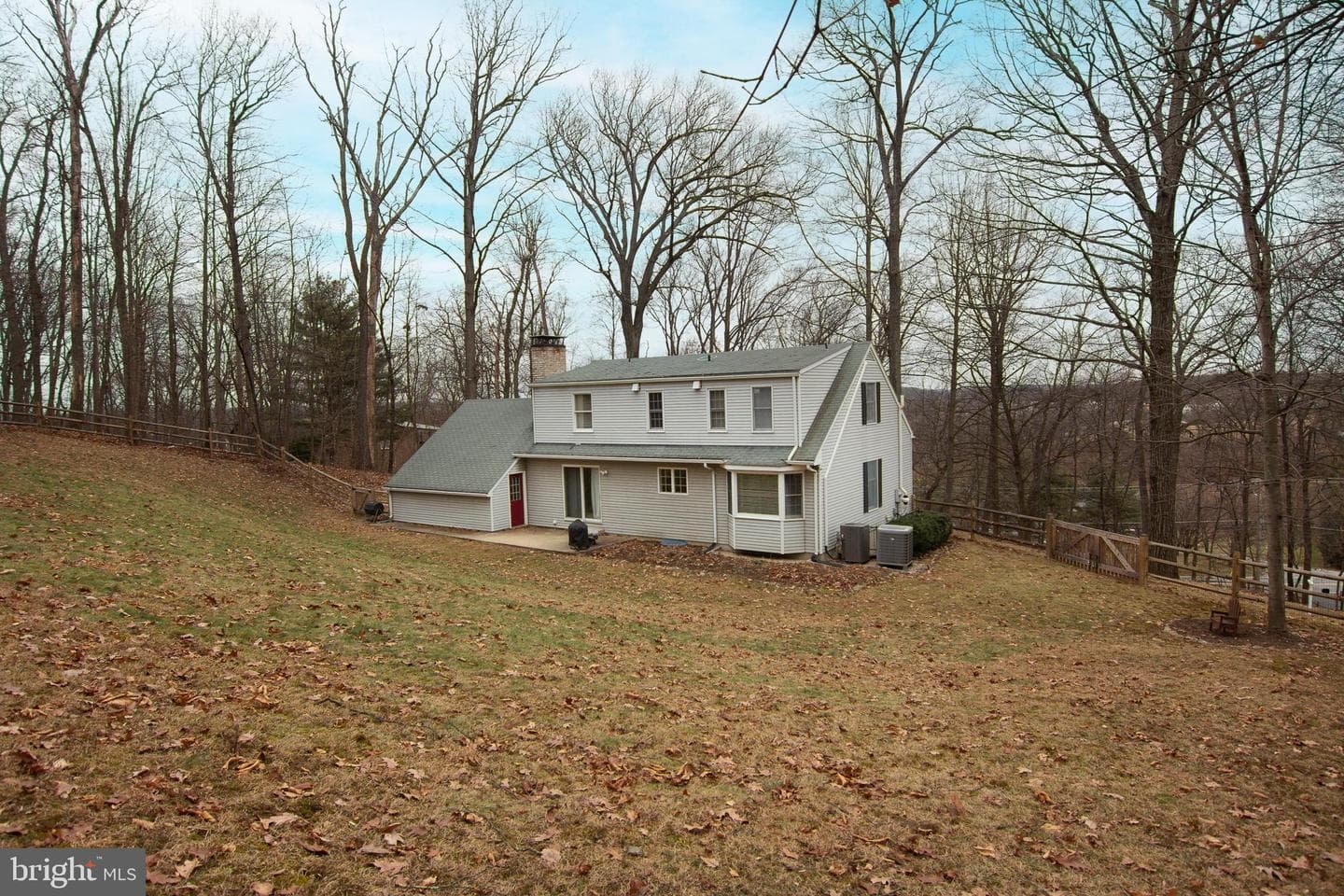 3029 Forest Street photo 2