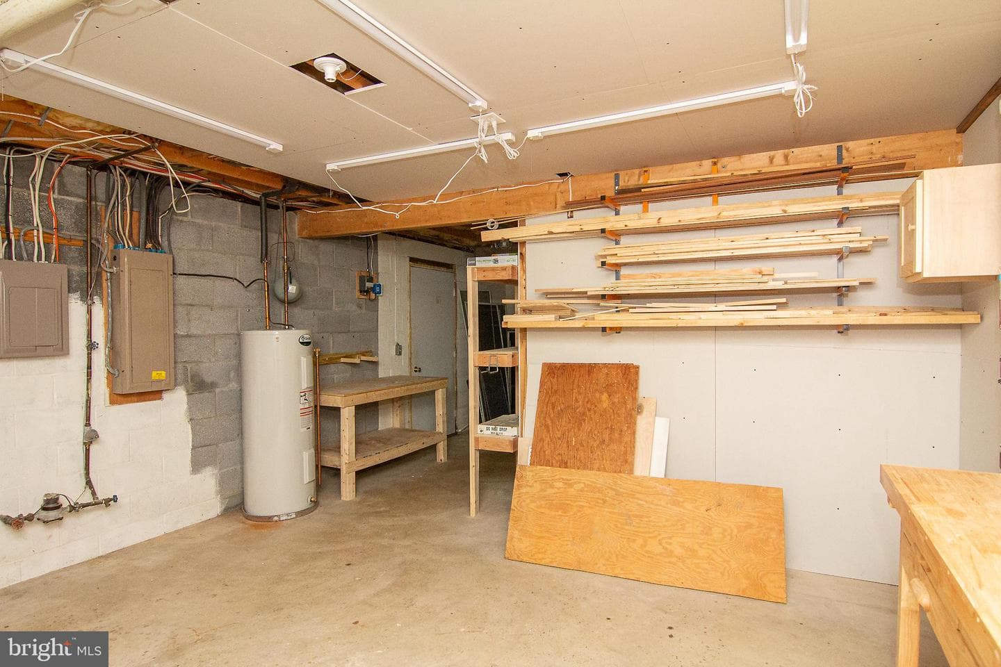 3029 Forest Street photo 34