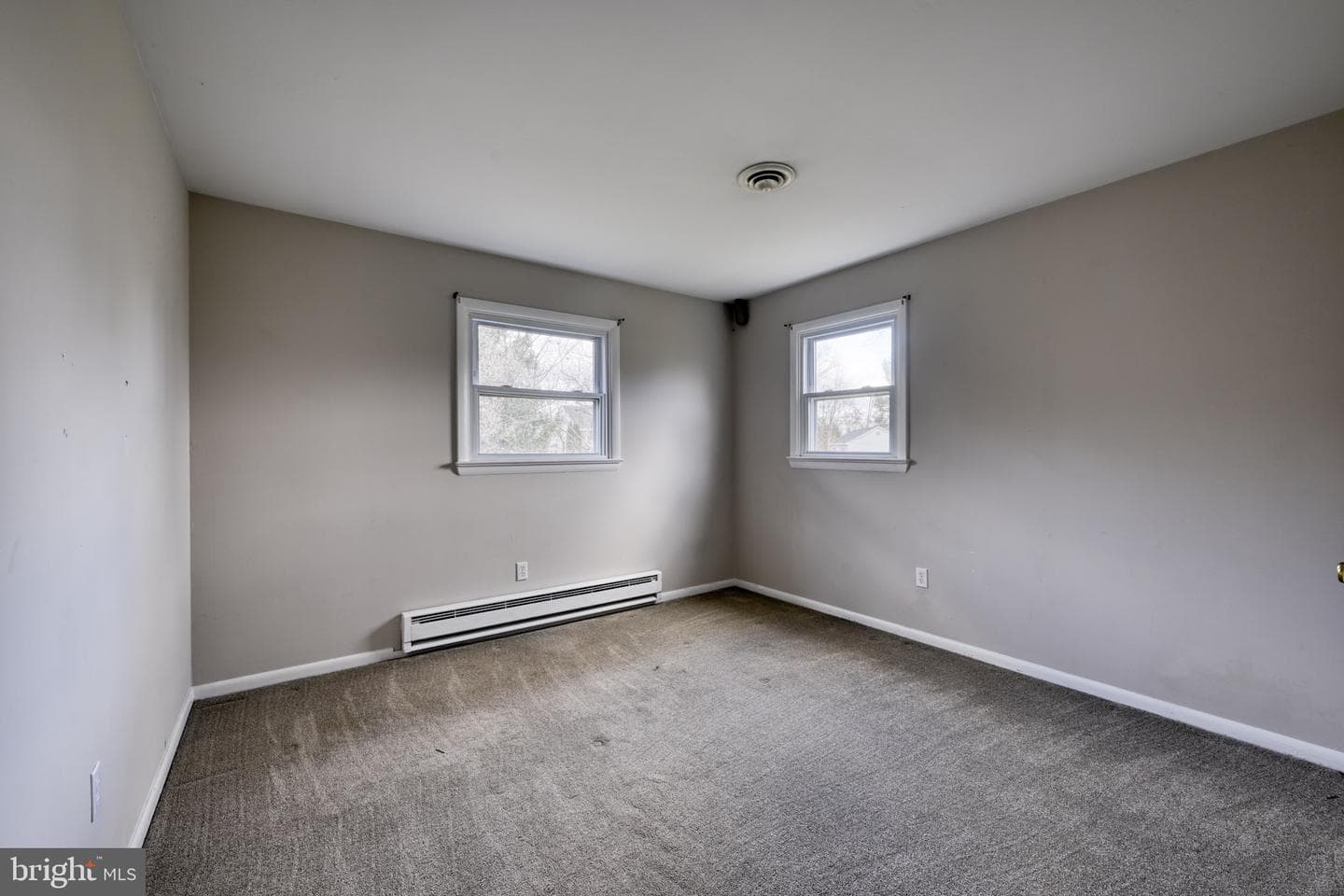 3500 Lawndale Road E photo 17