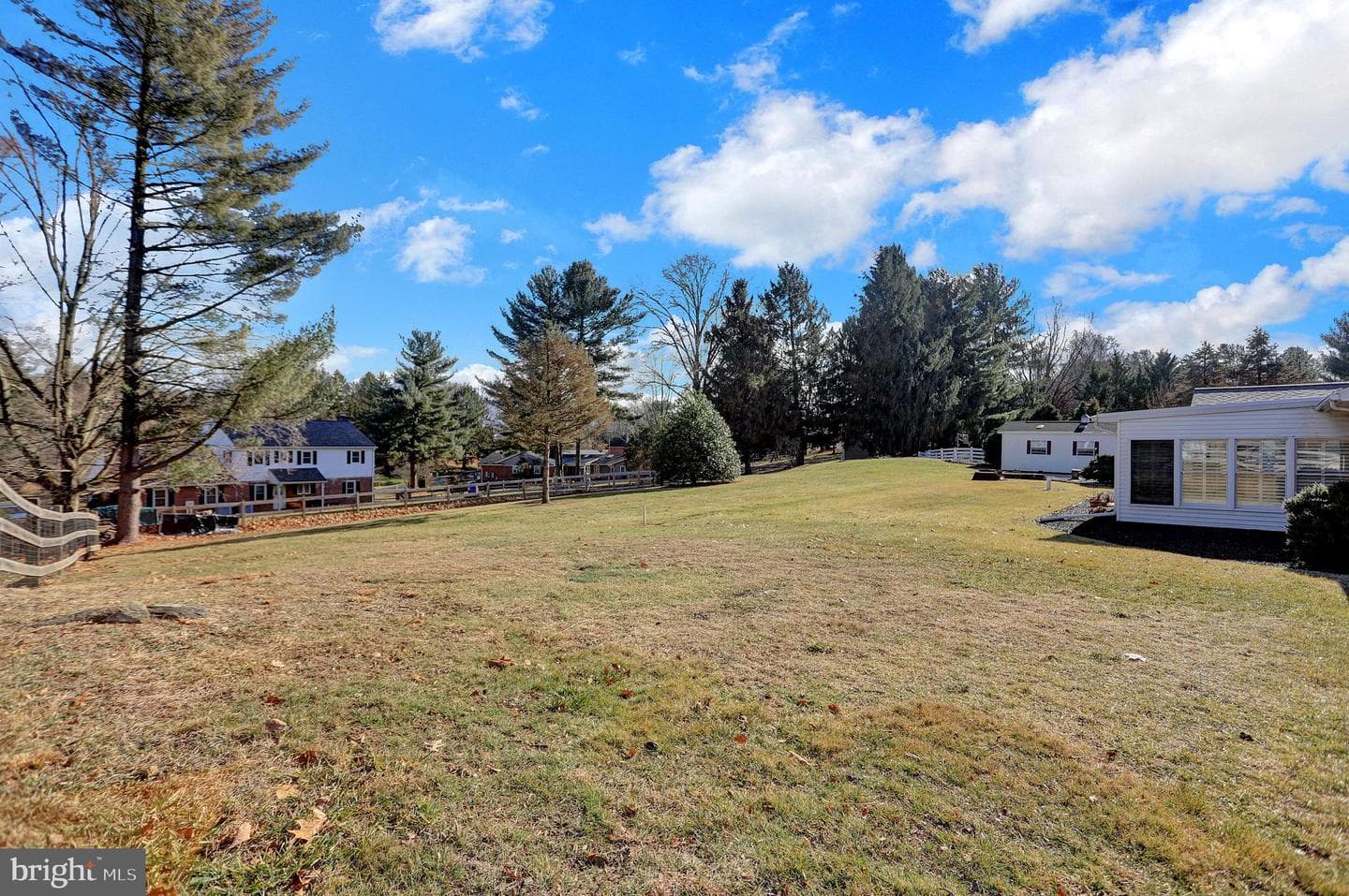 1209 Woodland Court photo 38
