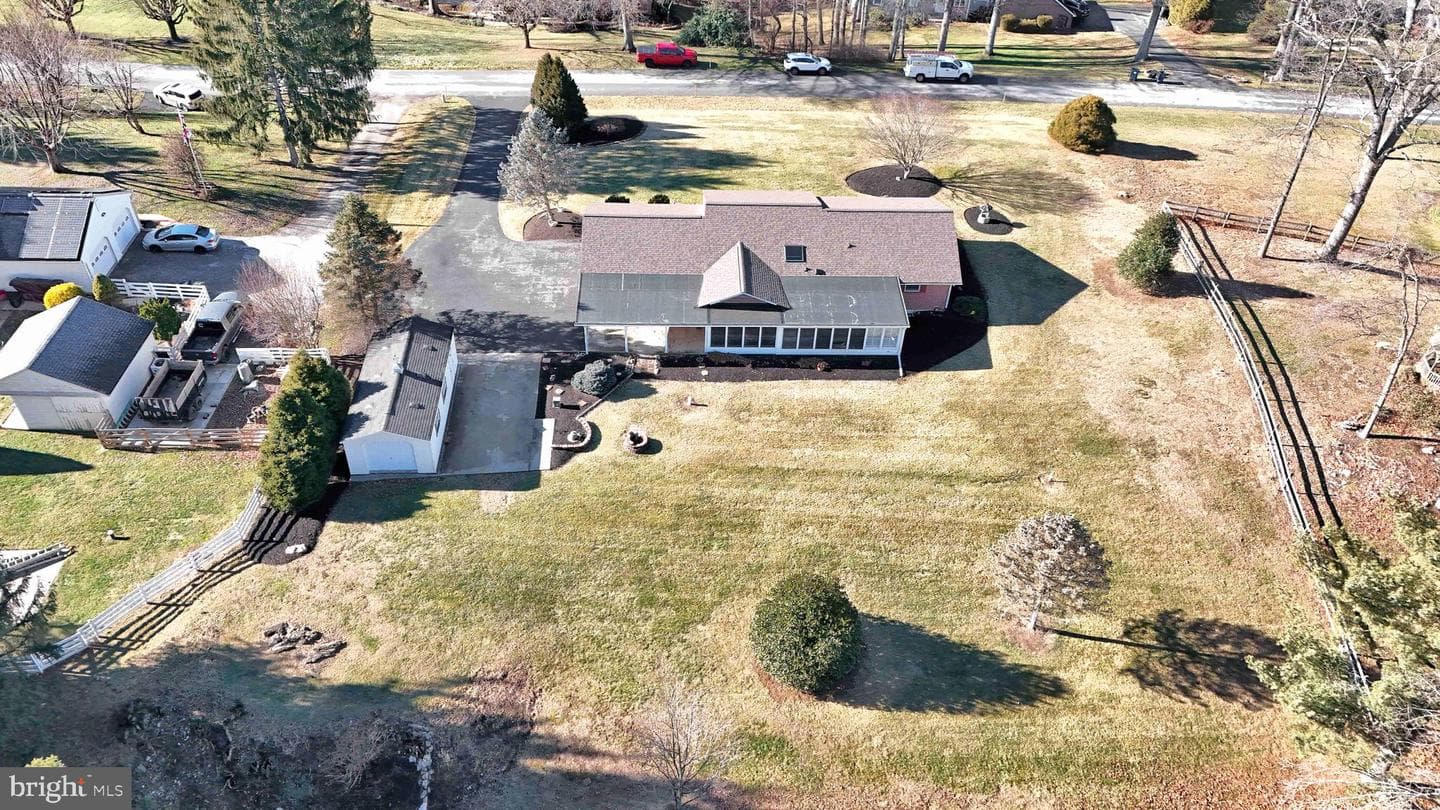 1209 Woodland Court photo 46