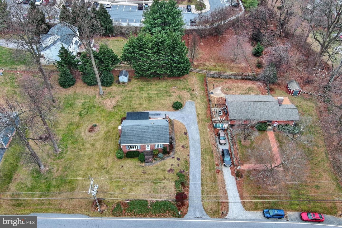 135 Smith Avenue photo 34