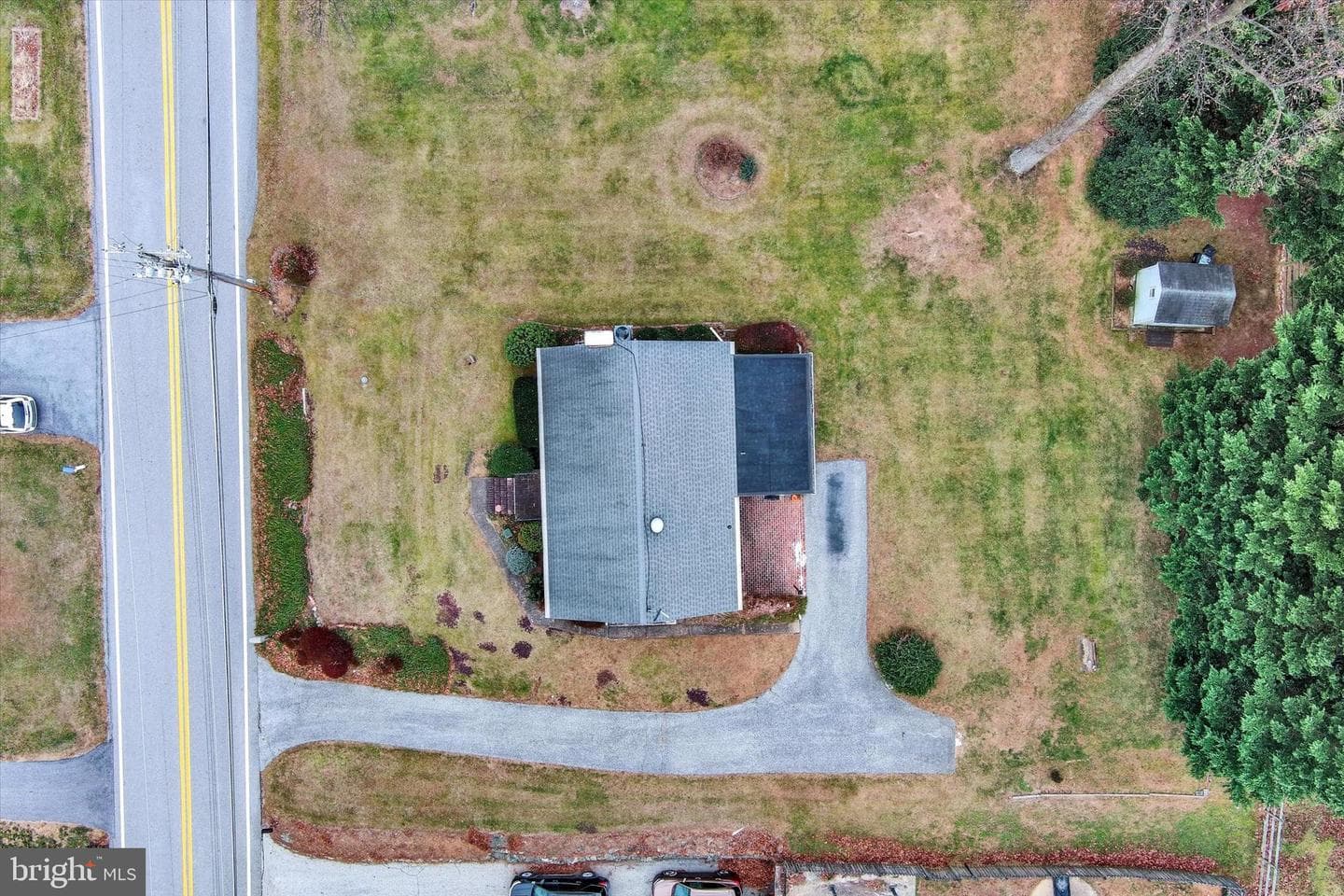 135 Smith Avenue photo 38