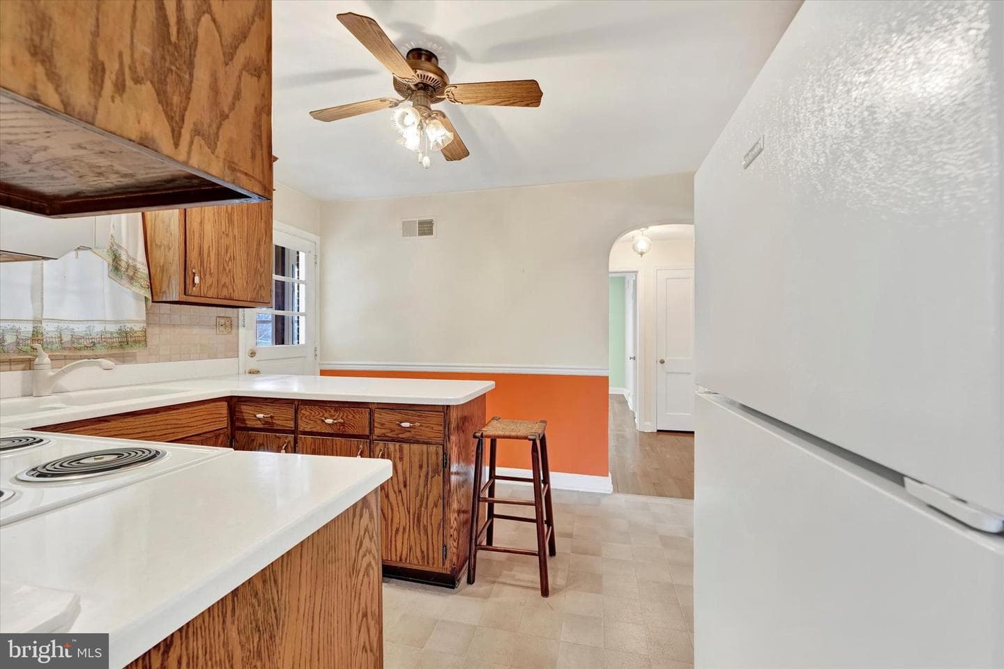 135 Smith Avenue photo 8