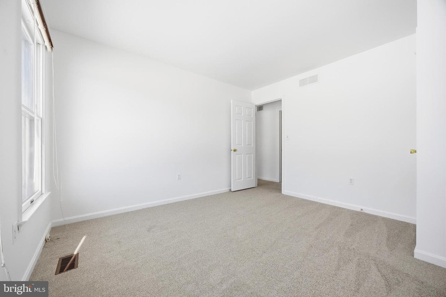 5079 Amantea Way photo 21
