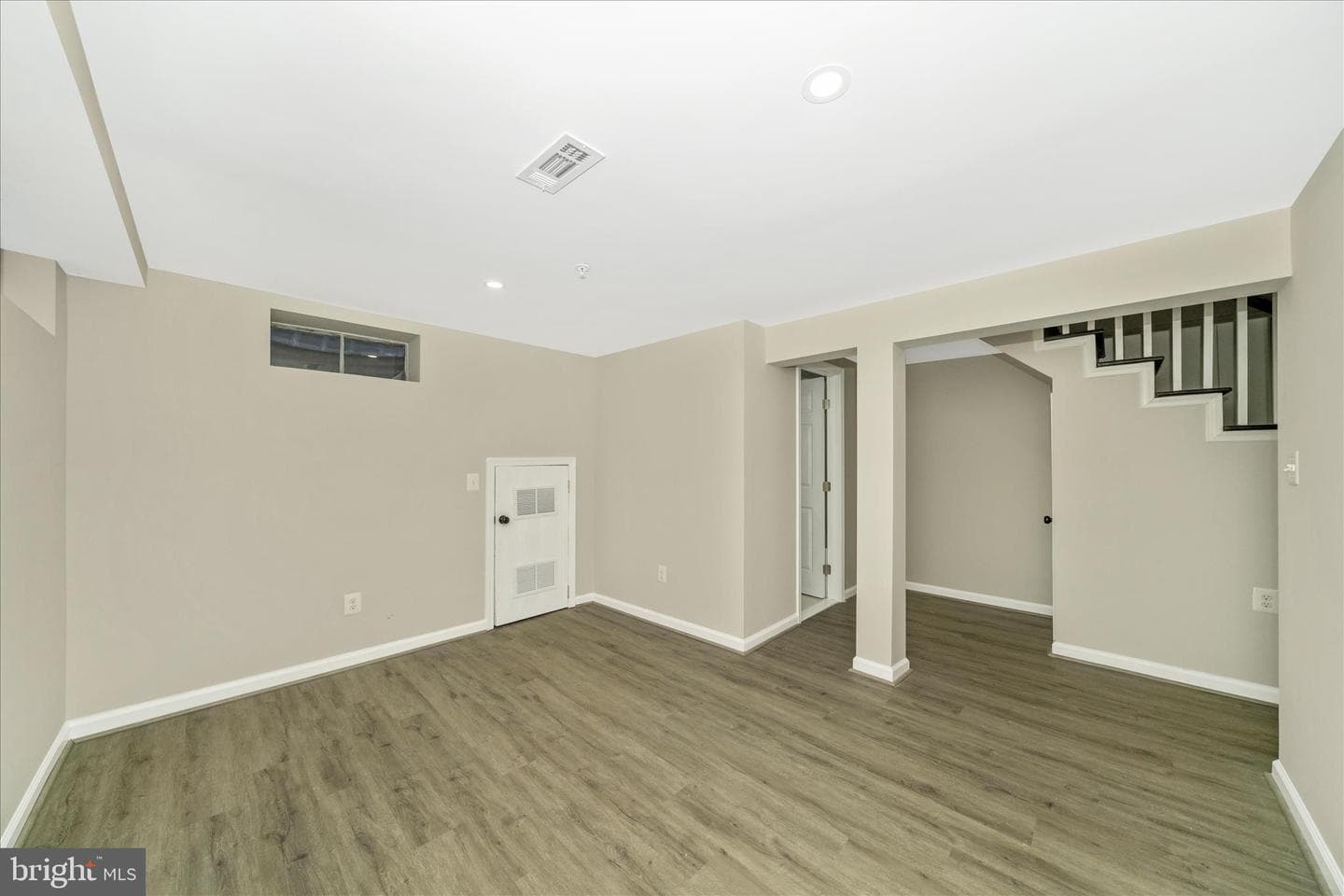 2514 W Liberty Road photo 42