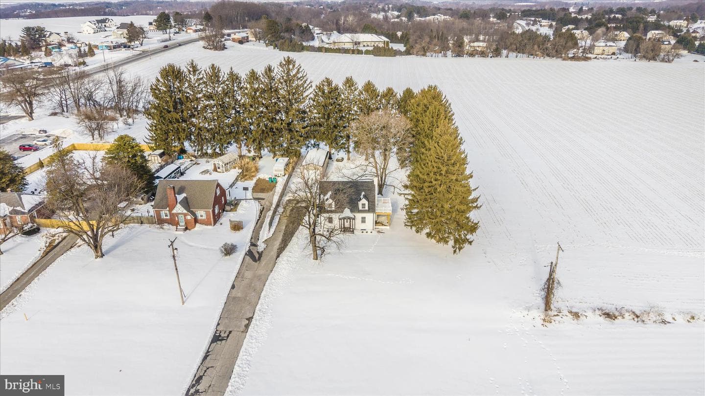 2514 W Liberty Road photo 58