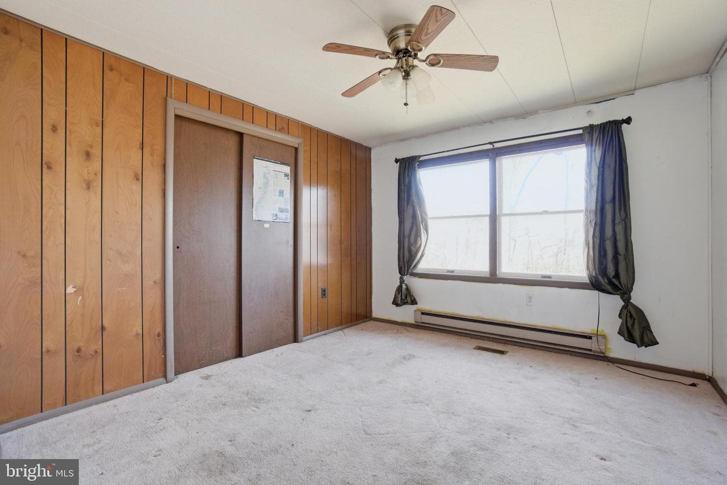 314 E Broadway Street photo 19