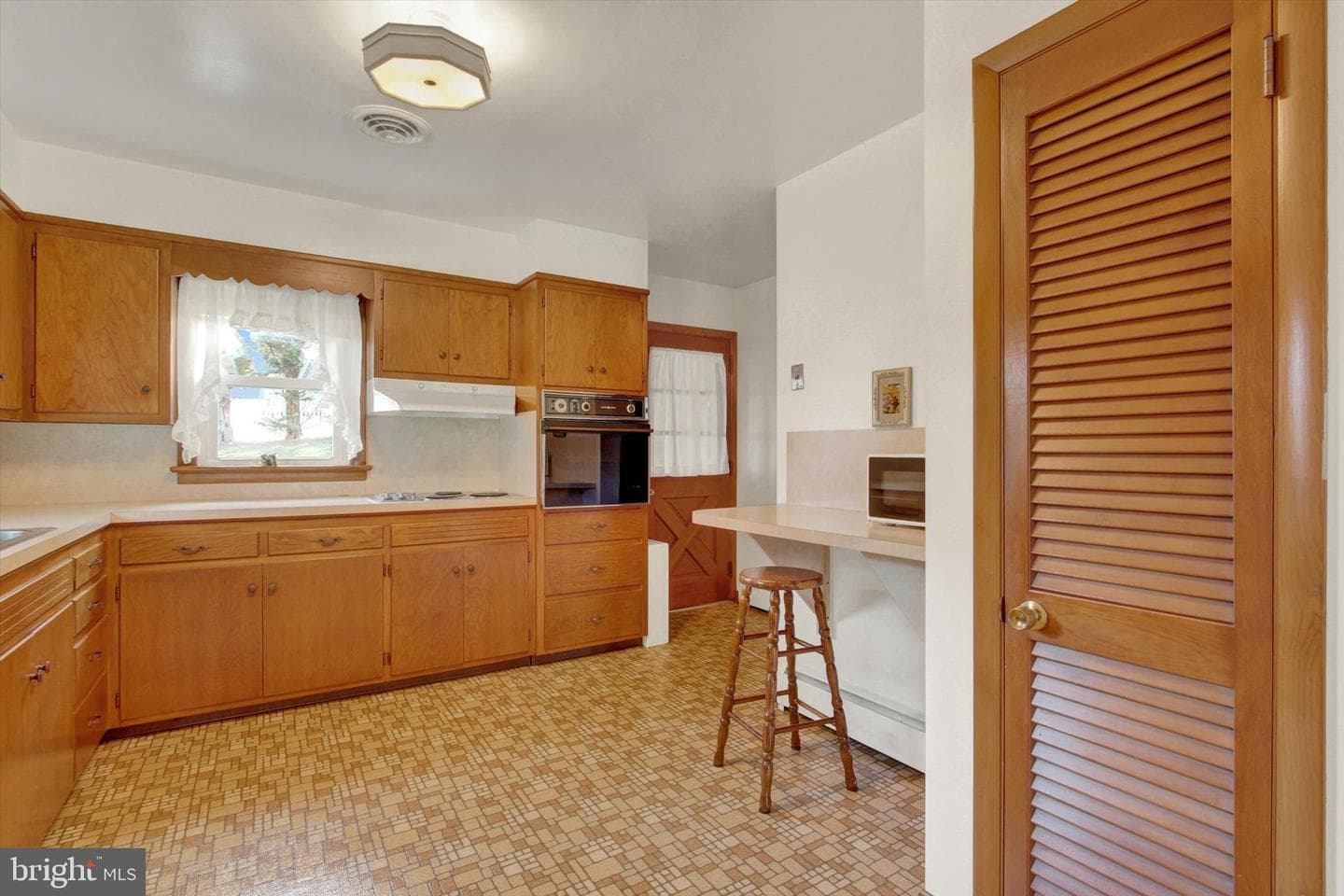 3400 Hanover Pike photo 10