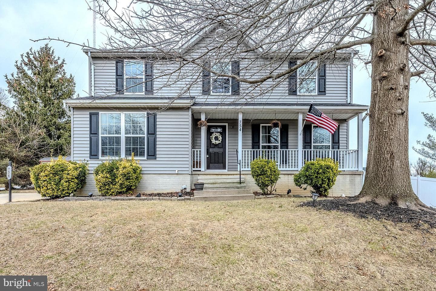 754 Mulligan Lane photo 3