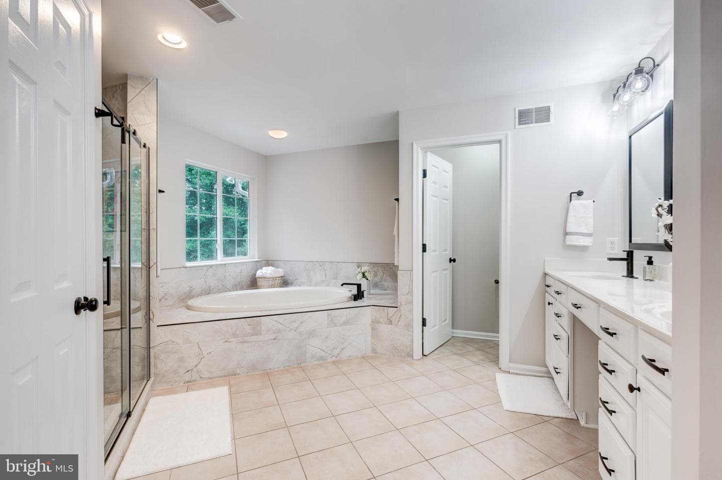 202 Almar Drive photo 57