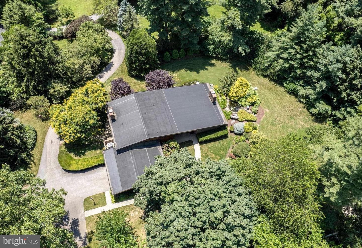 7 Pine Hill Drive photo 10