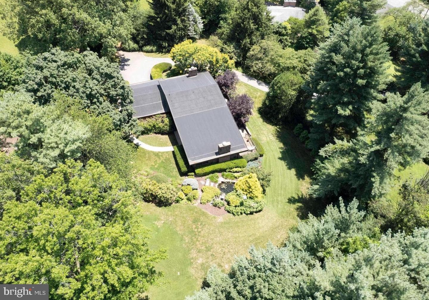 7 Pine Hill Drive photo 12