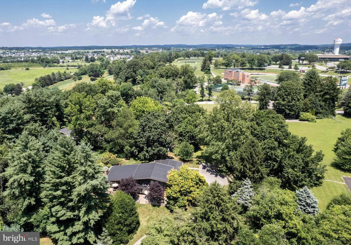 7 Pine Hill Drive photo 2