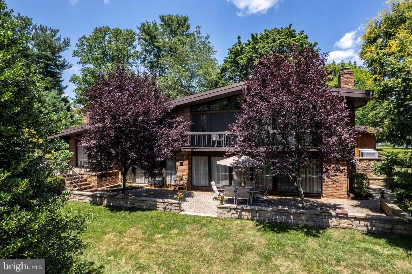 7 Pine Hill Drive photo 3