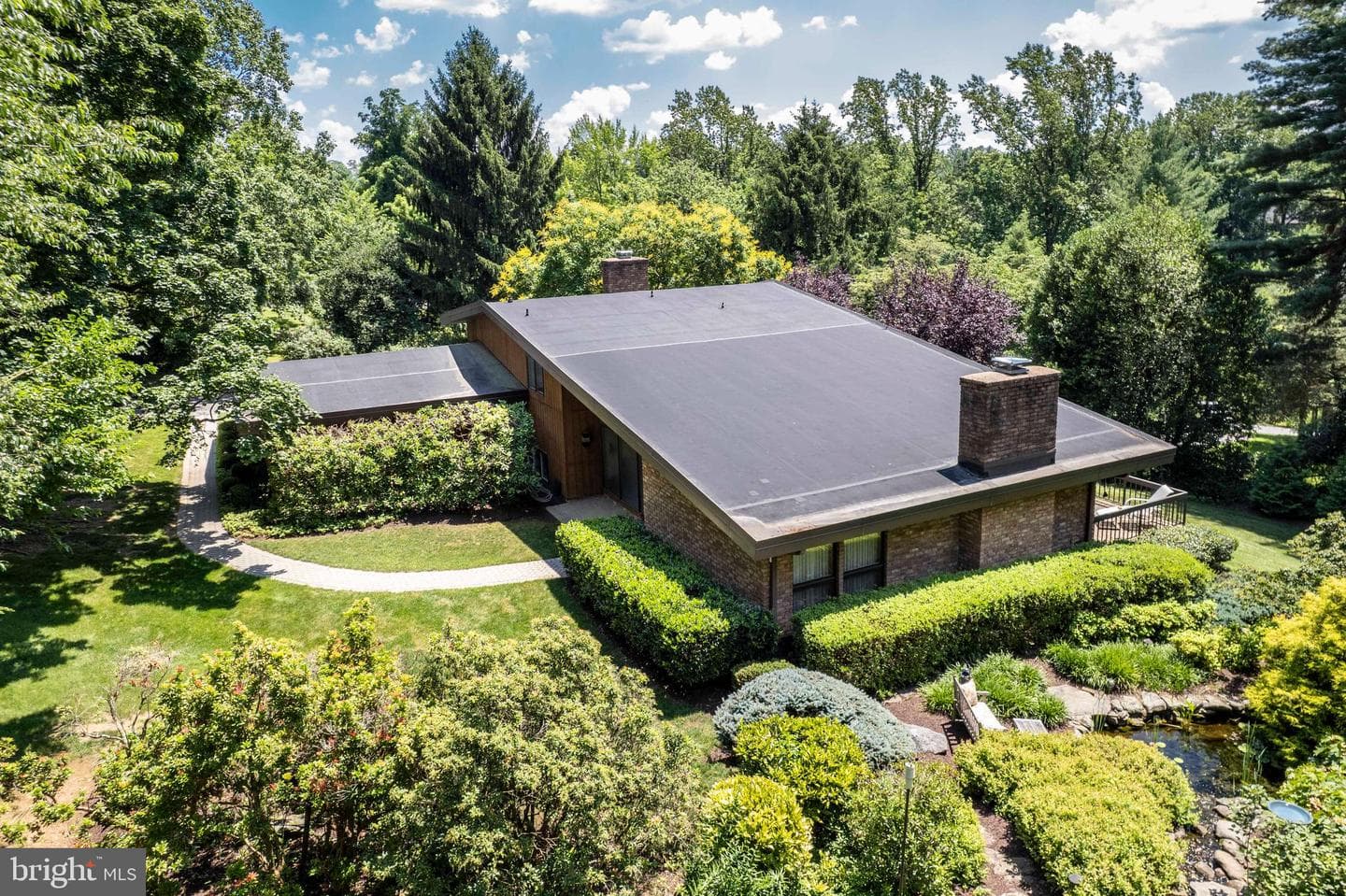 7 Pine Hill Drive photo 6
