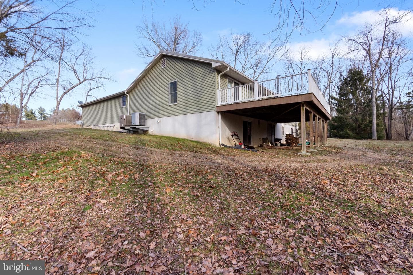 4507 Babylon Road photo 45