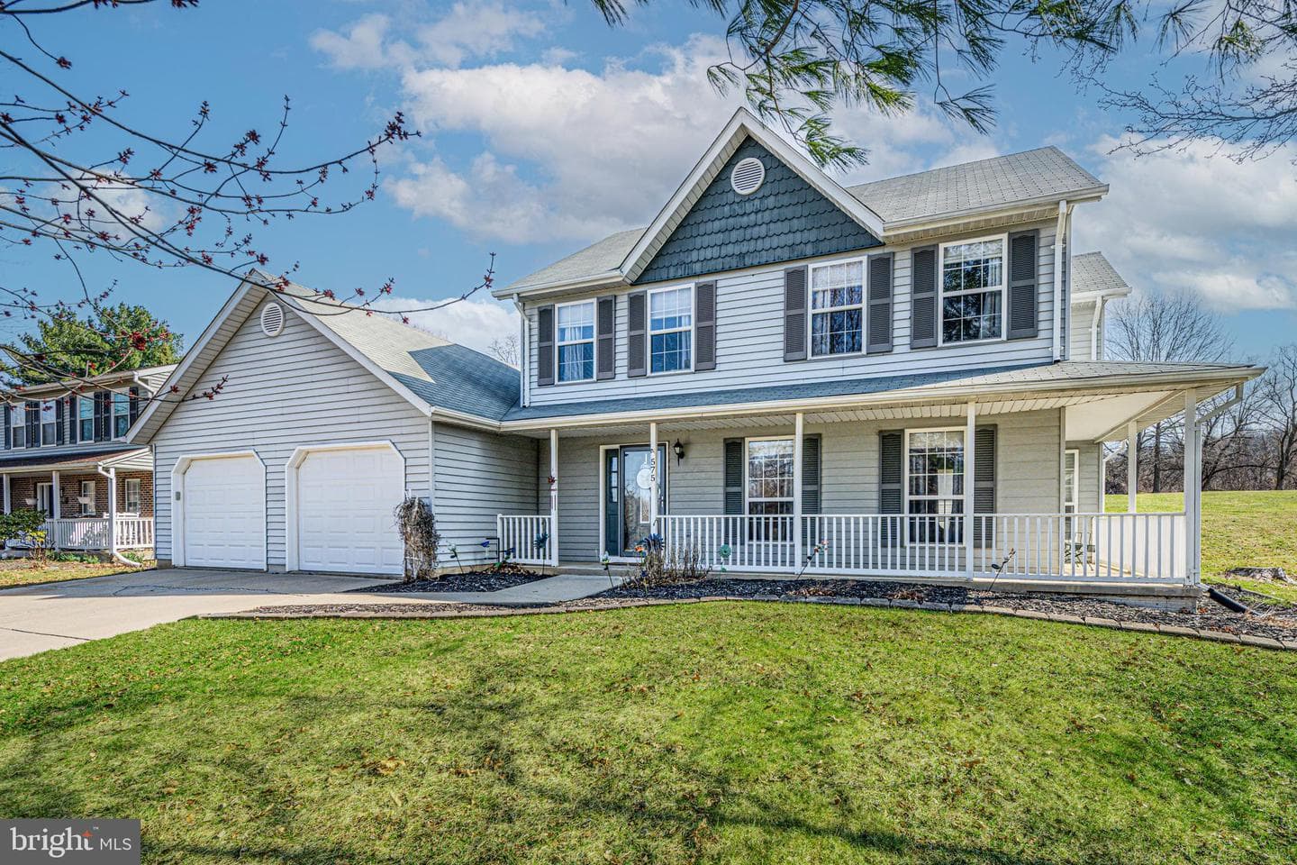 575 Crossbridge Drive