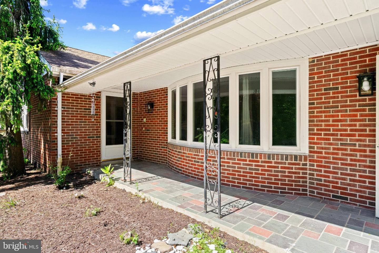 5422 Woodbine Road, Woodbine