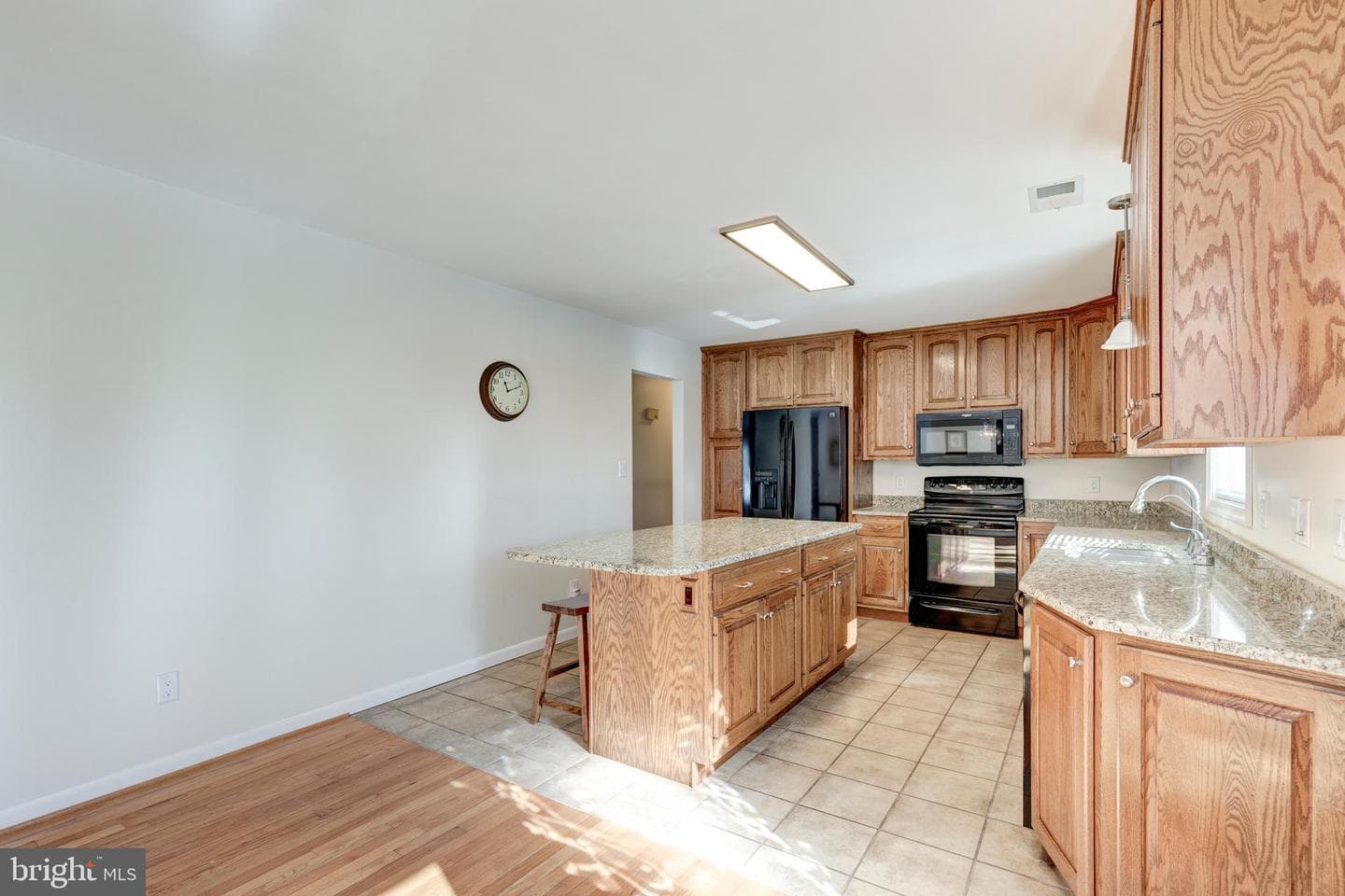 1791 Clear View Road photo 14