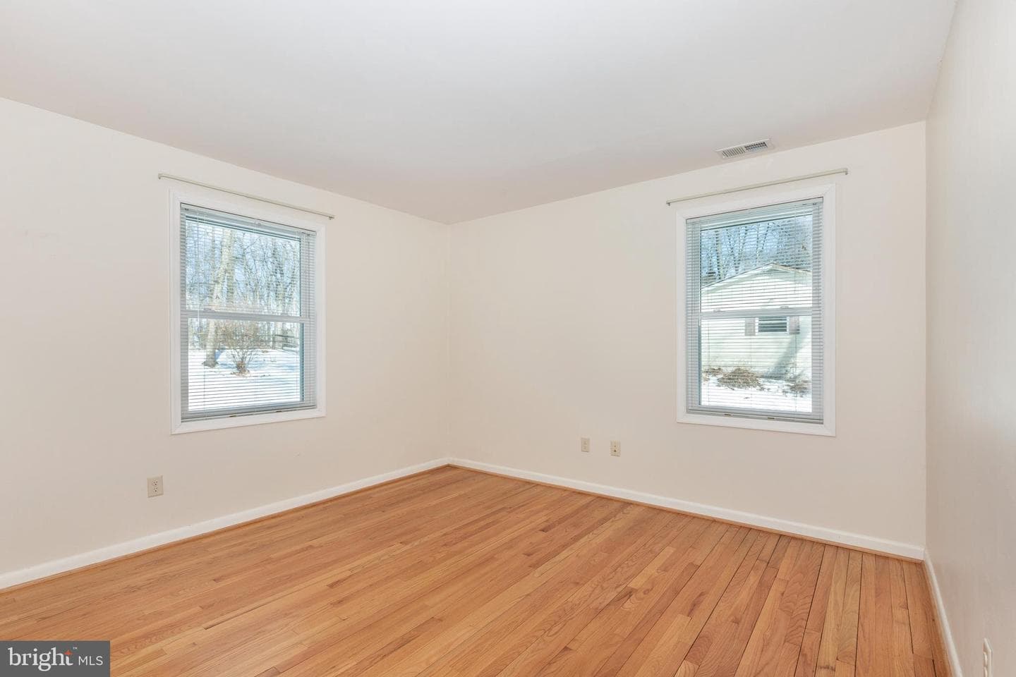 1791 Clear View Road photo 26