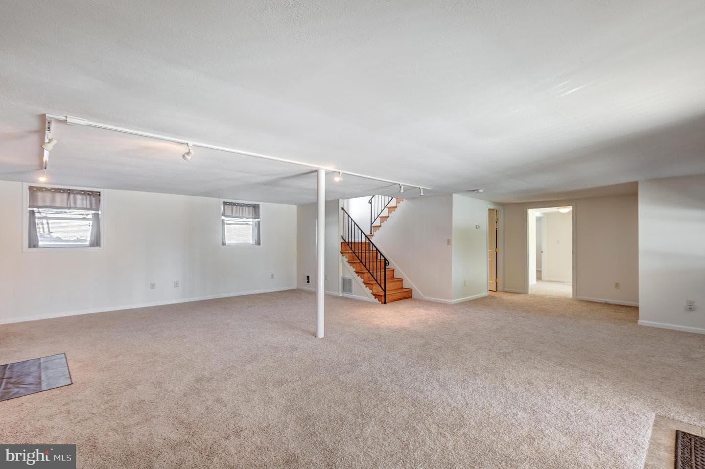 1791 Clear View Road photo 31