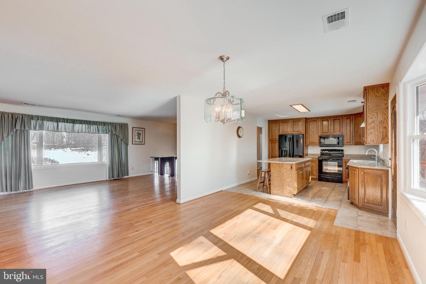 1791 Clear View Road photo 7