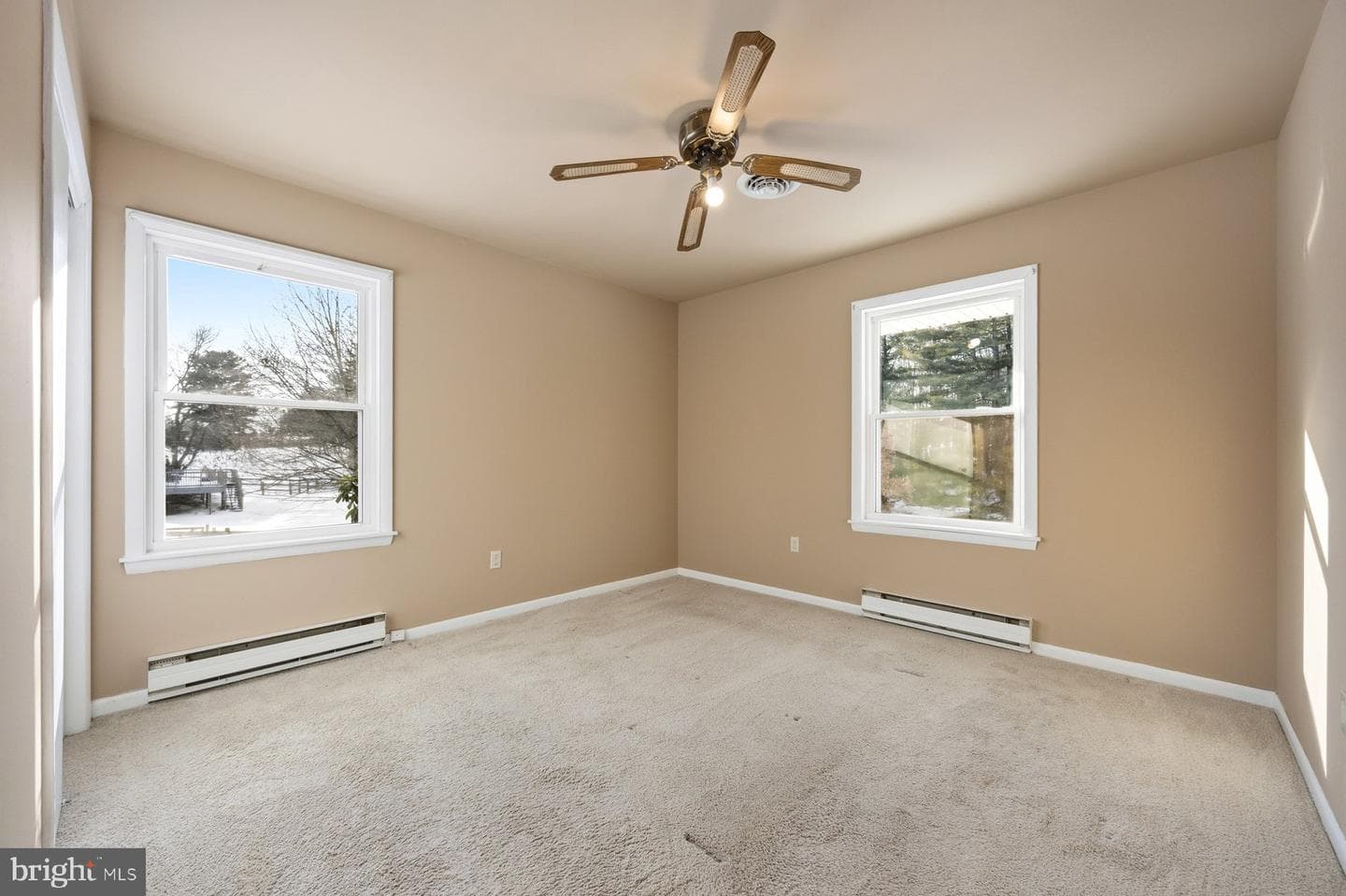 5884 Woodbine Road photo 22