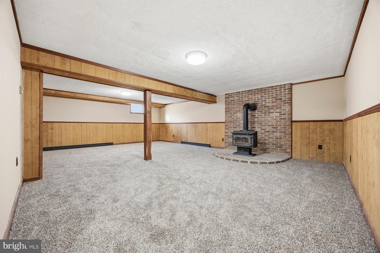 5884 Woodbine Road photo 28