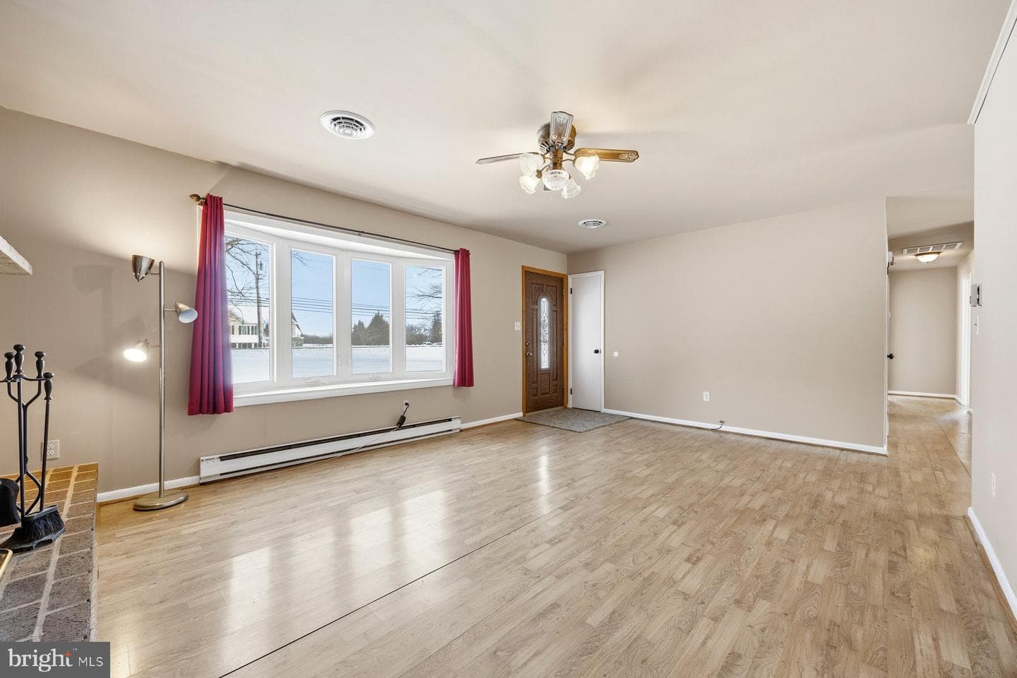5884 Woodbine Road photo 8