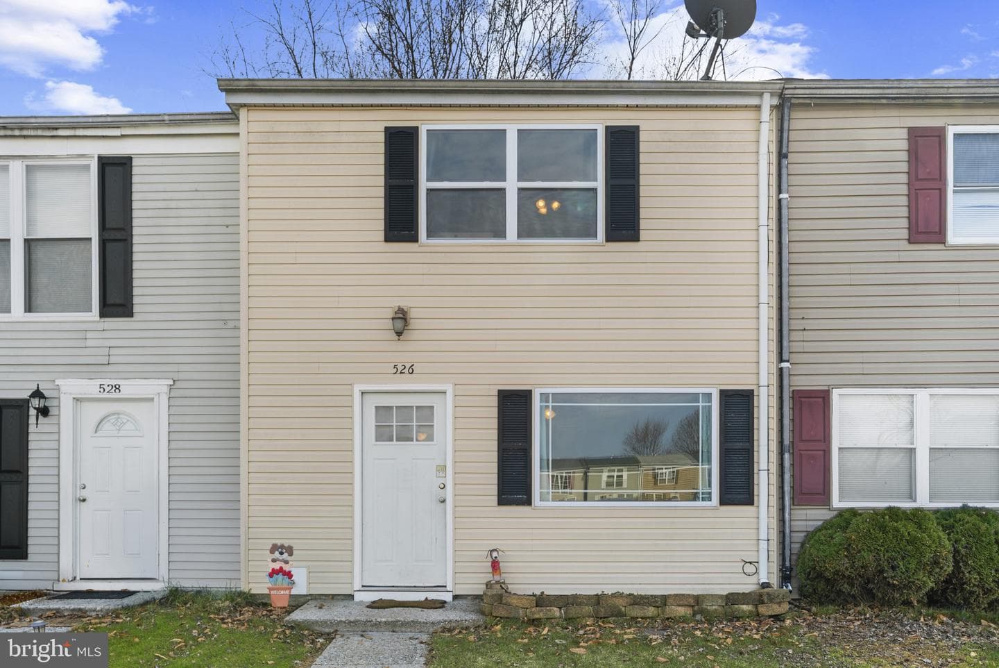 526 Daisy Drive photo 2