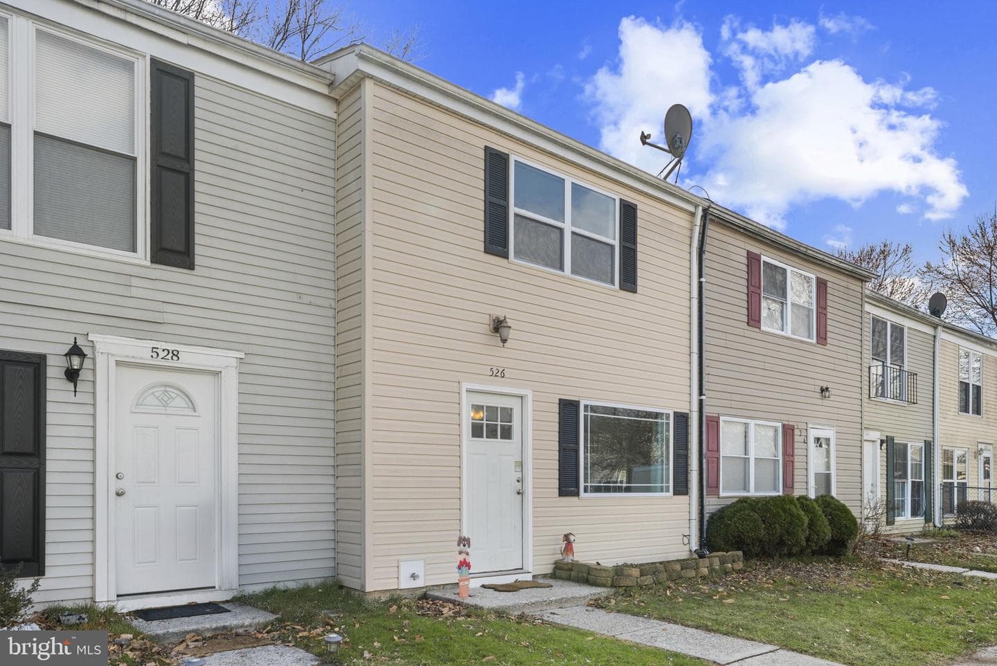 526 Daisy Drive photo 3