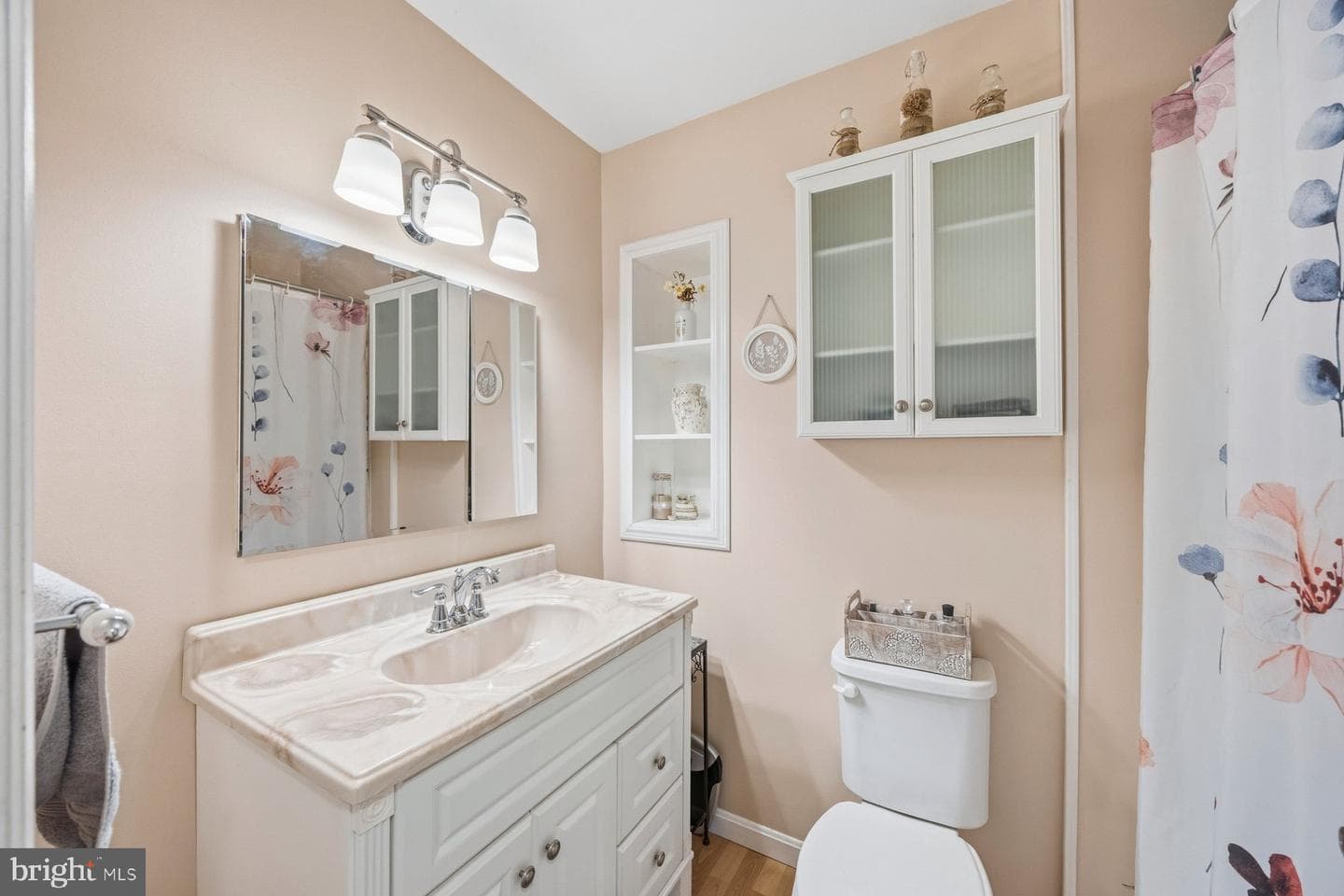 5823 Dale Drive photo 9